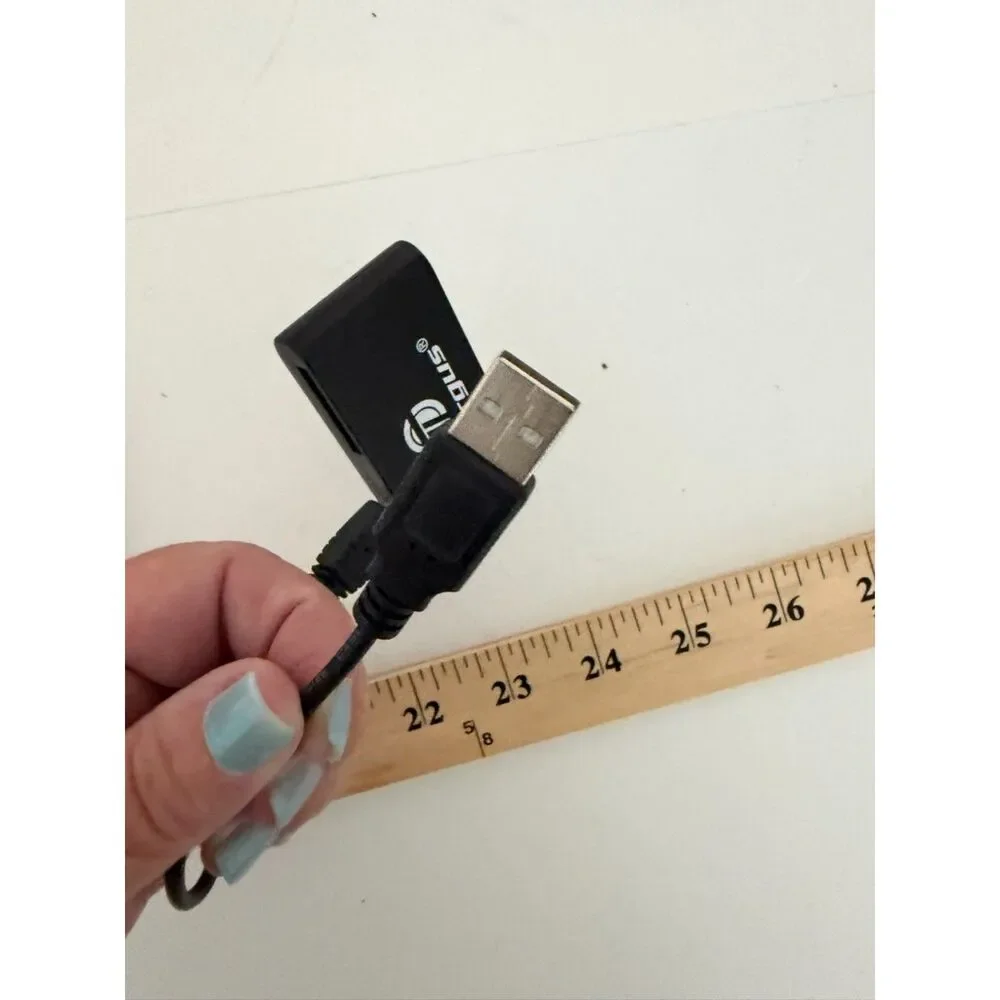 Targus USB 2.0 Universal high speed 33 in 1 memory card reader